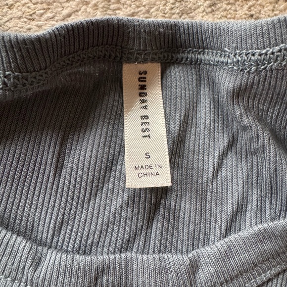 Sunday best cropped tees - Picture 2 of 2